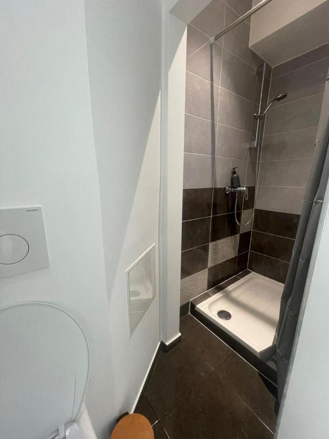 Schaerbeek Room 1 Брюксел Екстериор снимка